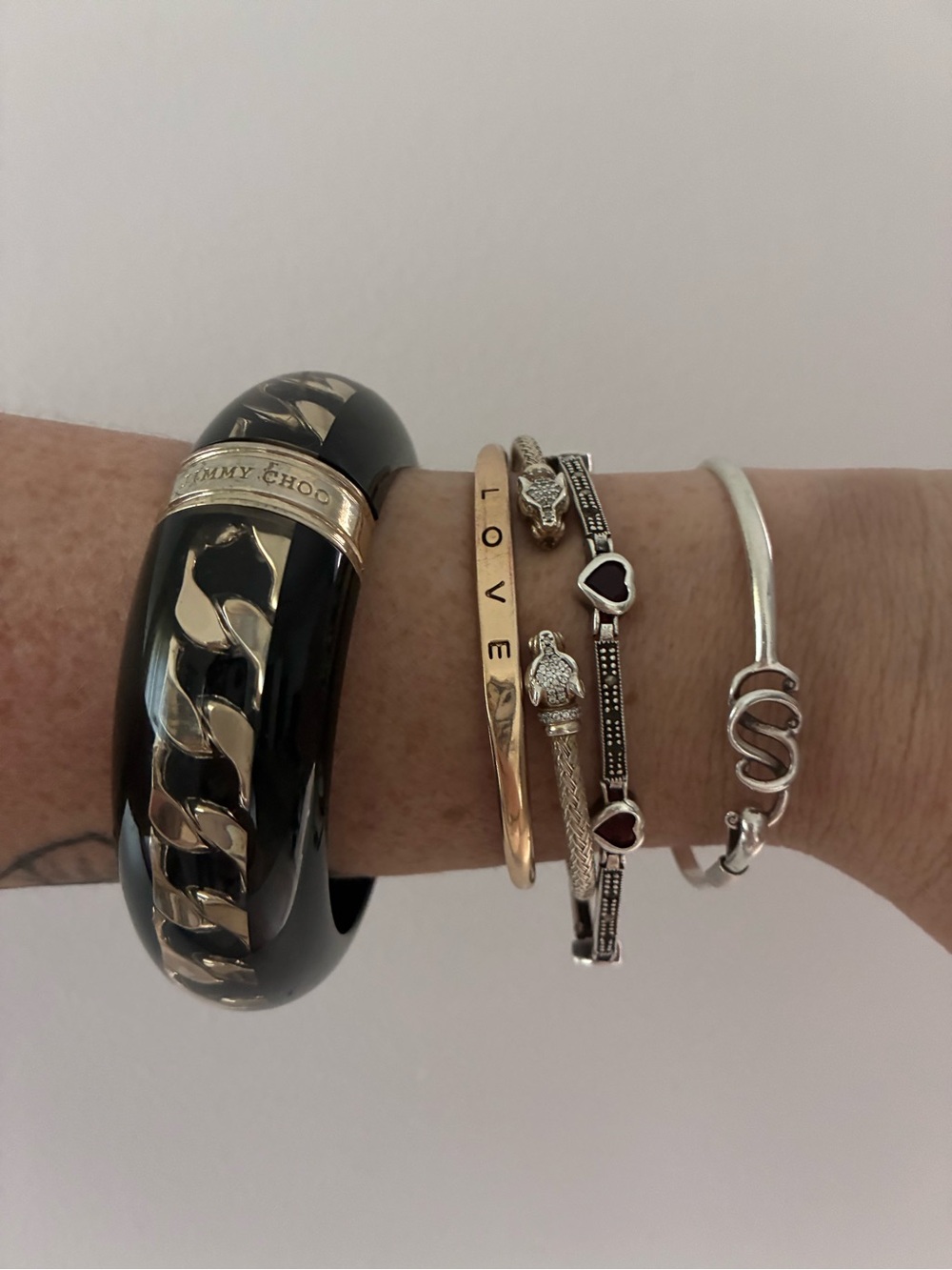 Jimmy Choo Black Resin Bangle with Gold Chain Band